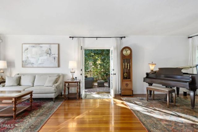 1335 Indiana Avenue, South Pasadena, CA 91030