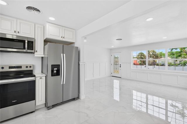 260 42ND AVENUE, St Pete Beach, FL 33706