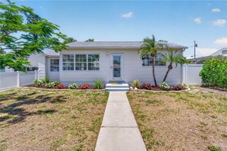 260 42ND AVENUE, St Pete Beach, FL 33706