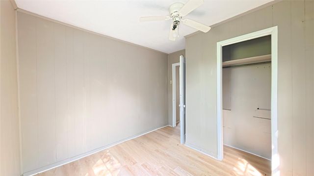 909 N Lake Avenue, Eagle Lake, TX 77434