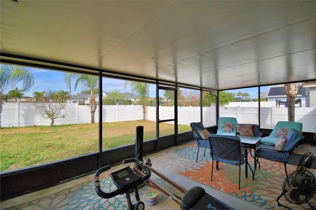 168 ARGYLE GATE LOOP RD, Dundee, FL 33838