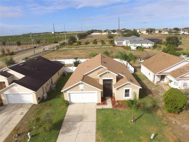 168 ARGYLE GATE LOOP RD, Dundee, FL 33838