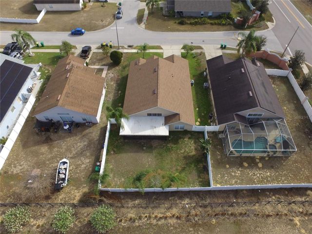 168 ARGYLE GATE LOOP RD, Dundee, FL 33838