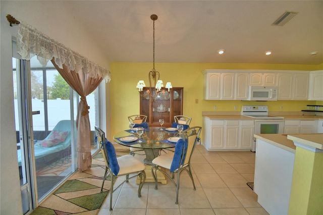 168 ARGYLE GATE LOOP RD, Dundee, FL 33838