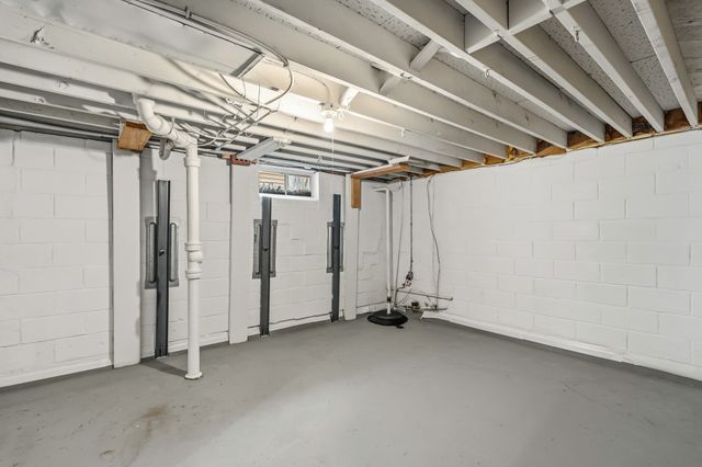 1628 55th Street, Des Moines, IA 50310