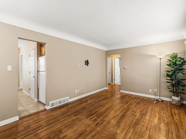 1628 55th Street, Des Moines, IA 50310