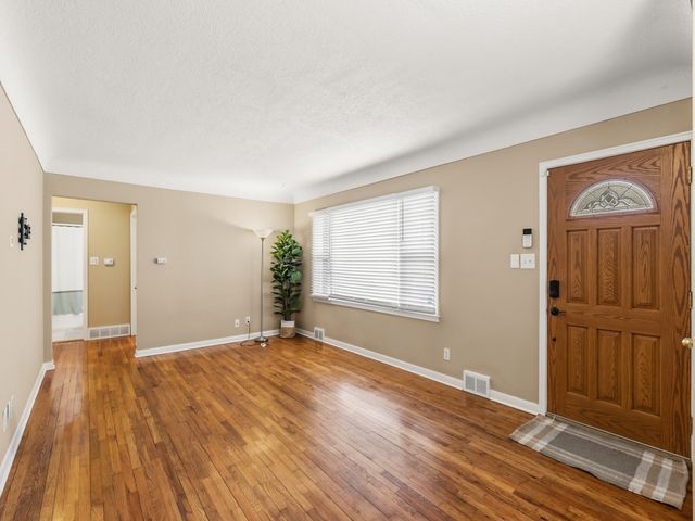 1628 55th Street, Des Moines, IA 50310