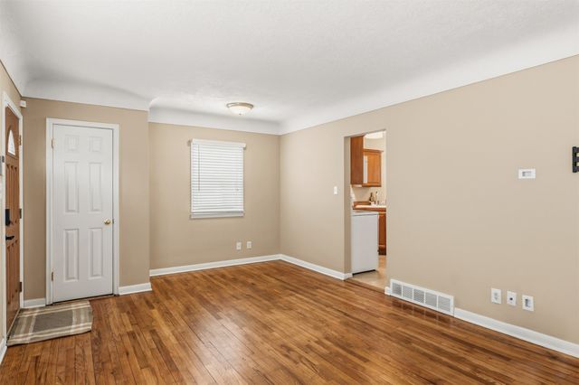 1628 55th Street, Des Moines, IA 50310