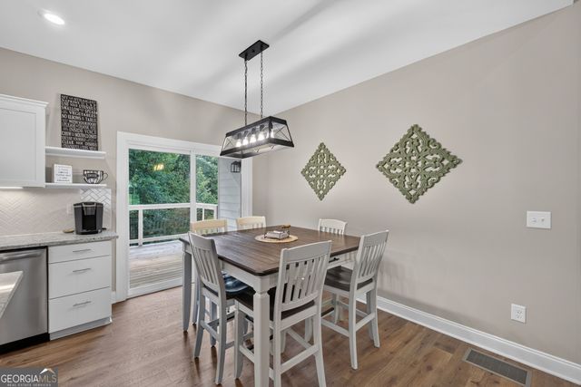 3979 Pointe N, Gainesville, GA 30506