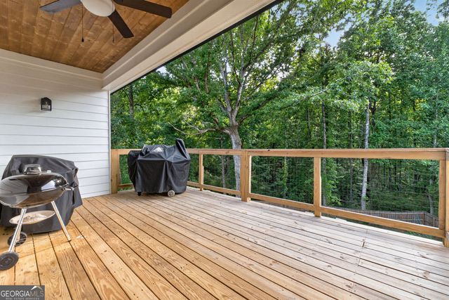 3979 Pointe N, Gainesville, GA 30506