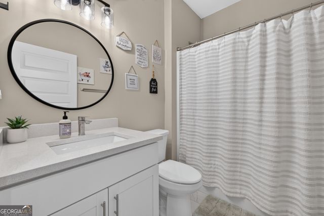 3979 Pointe N, Gainesville, GA 30506