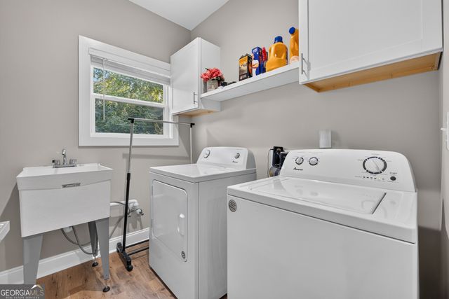 3979 Pointe N, Gainesville, GA 30506