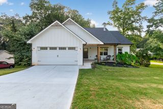 3979 Pointe N, Gainesville, GA 30506