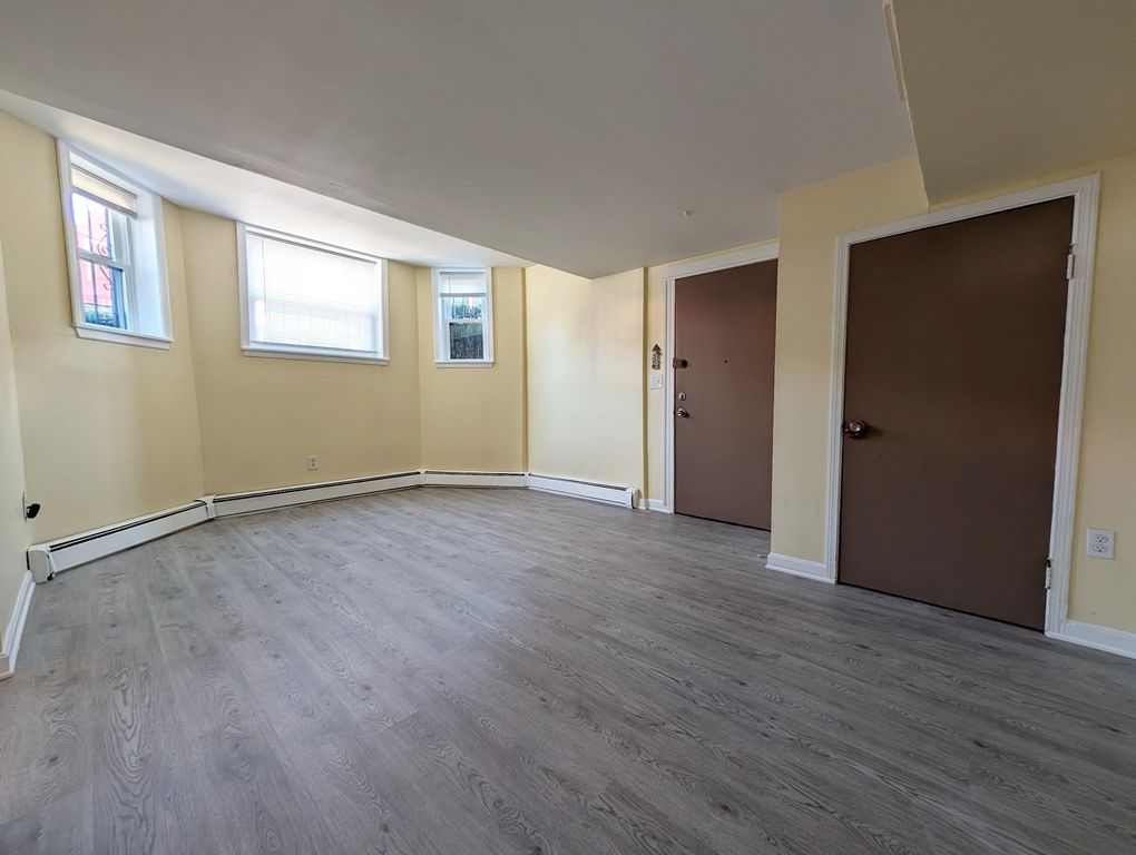 1706 Commonwealth Ave 2, Boston, MA 02135