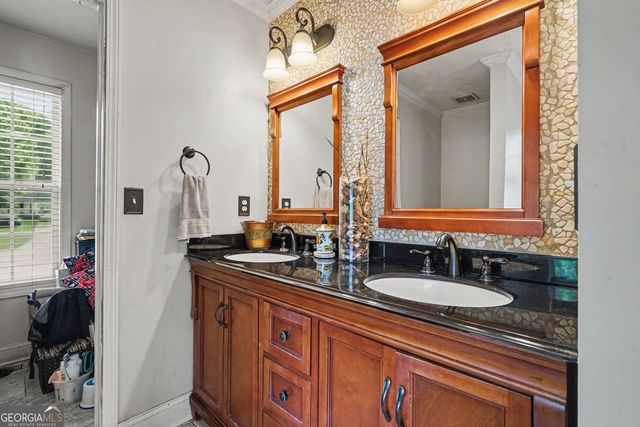 388 Arrowhatchee Drive, Winder, GA 30680