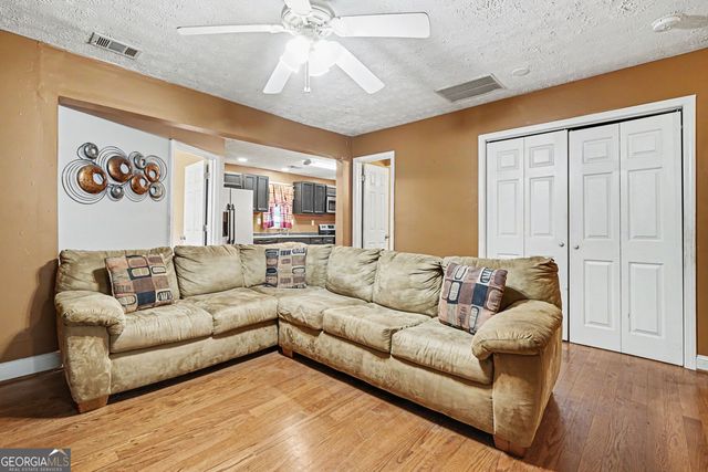 388 Arrowhatchee Drive, Winder, GA 30680
