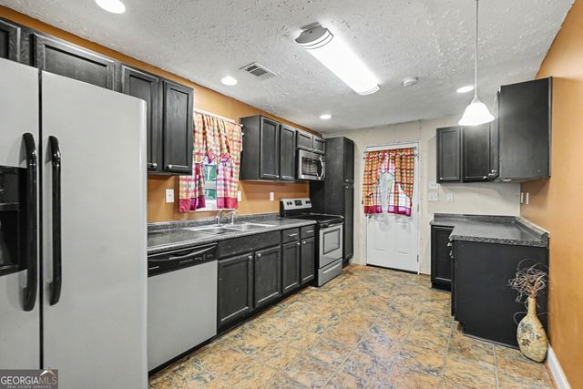 388 Arrowhatchee Drive, Winder, GA 30680