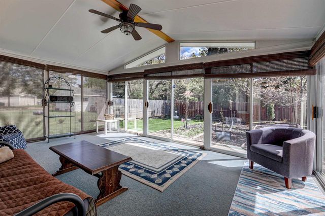 1967 PALISADES DRIVE, Appleton, WI 54915