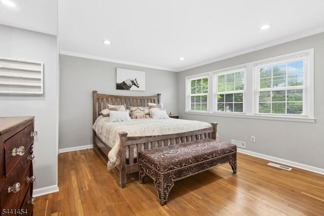 1179 Blazo Ter, Mountainside Boro, NJ 07092