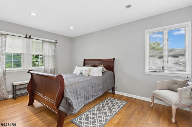 1179 Blazo Ter, Mountainside Boro, NJ 07092