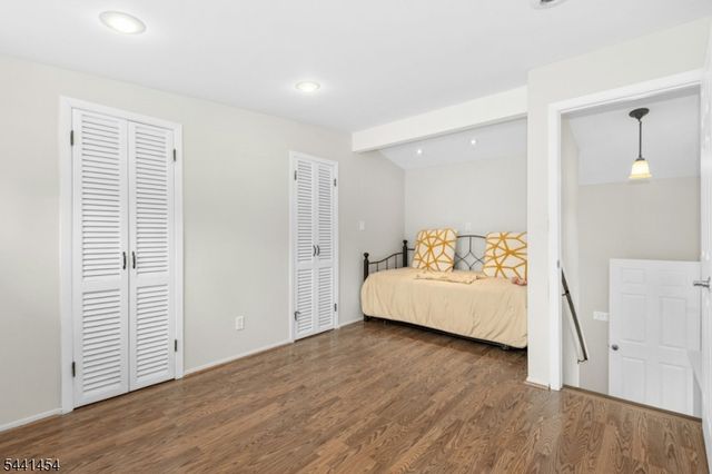 1179 Blazo Ter, Mountainside Boro, NJ 07092
