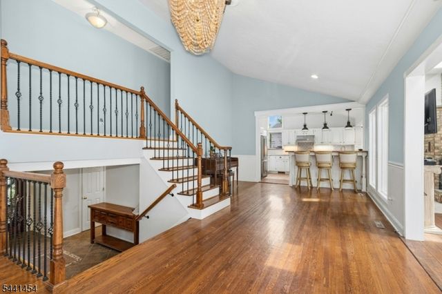 1179 Blazo Ter, Mountainside Boro, NJ 07092