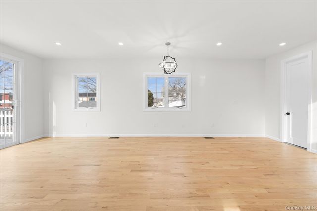 383 Franklin Avenue, Hewlett, NY 11557