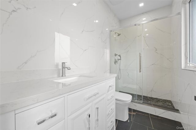 383 Franklin Avenue, Hewlett, NY 11557