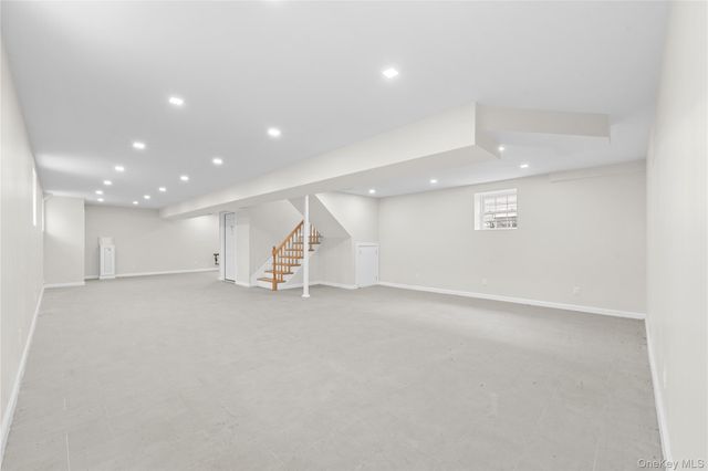 383 Franklin Avenue, Hewlett, NY 11557