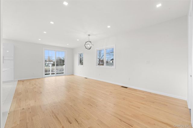 383 Franklin Avenue, Hewlett, NY 11557