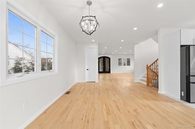 383 Franklin Avenue, Hewlett, NY 11557