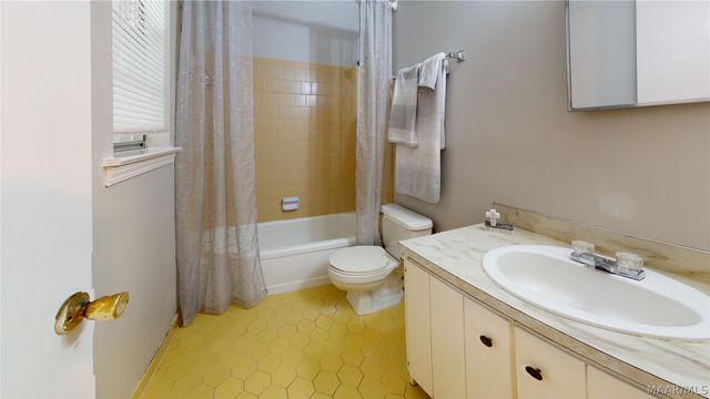 666 Partridge Lane, Prattville, AL 36067