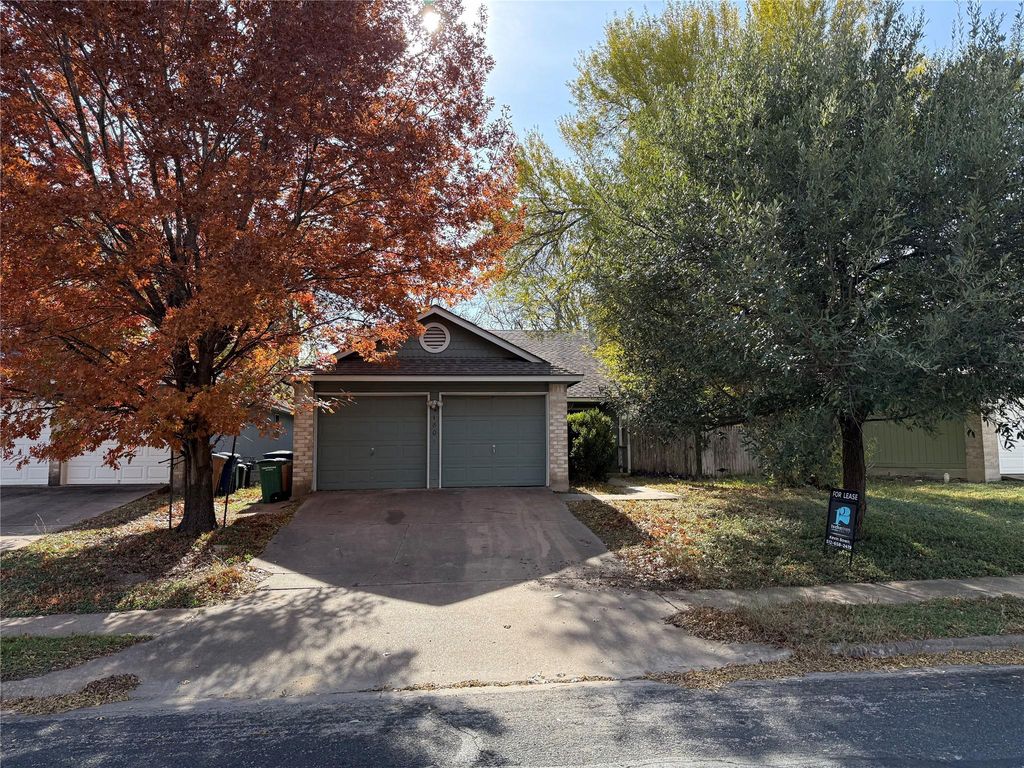 1805 Golden Pheasant DR, Austin, TX 78758