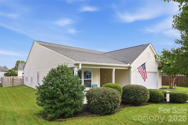 5716 Piney Pointe Drive, Concord, NC 28025