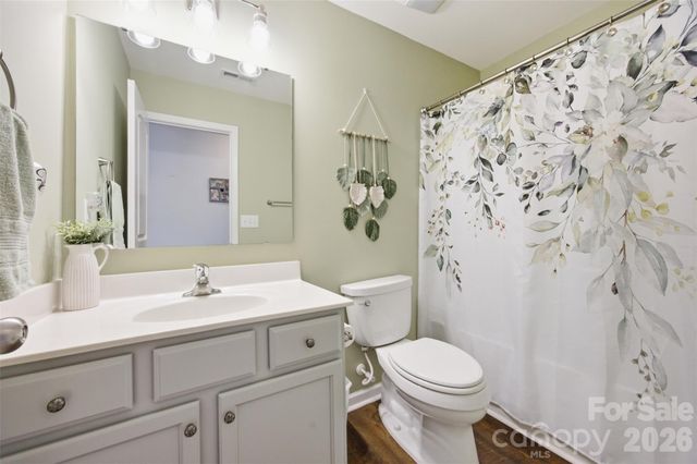 5716 Piney Pointe Drive, Concord, NC 28025