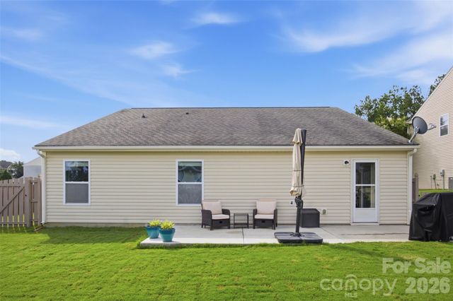 5716 Piney Pointe Drive, Concord, NC 28025