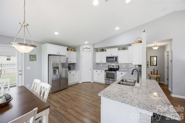 5716 Piney Pointe Drive, Concord, NC 28025