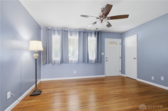 60 Quinby Lane, Riverside, OH 45432