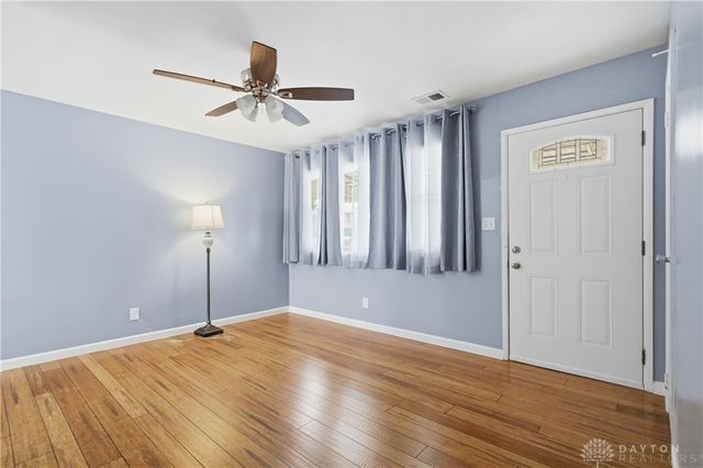 60 Quinby Lane, Riverside, OH 45432