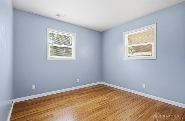 60 Quinby Lane, Riverside, OH 45432