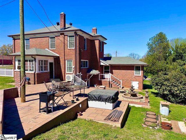 400 E Buford Street, Gaffney, SC 29340