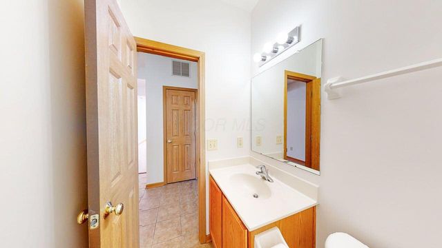 3733 Gibbstone Drive, Columbus, OH 43204