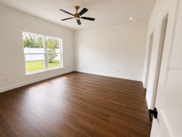 4015 S CHURCH AVENUE, Tampa, FL 33611