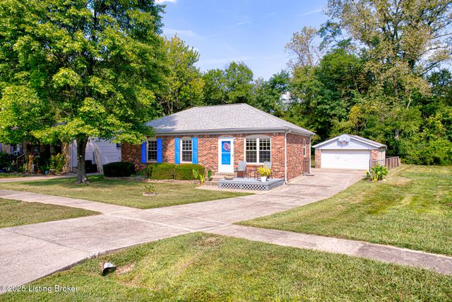 10103 Blue Creek Dr, Louisville, KY 40229