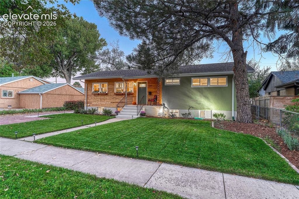 1221 E Madison Street, Colorado Springs, CO 80907 — exterior