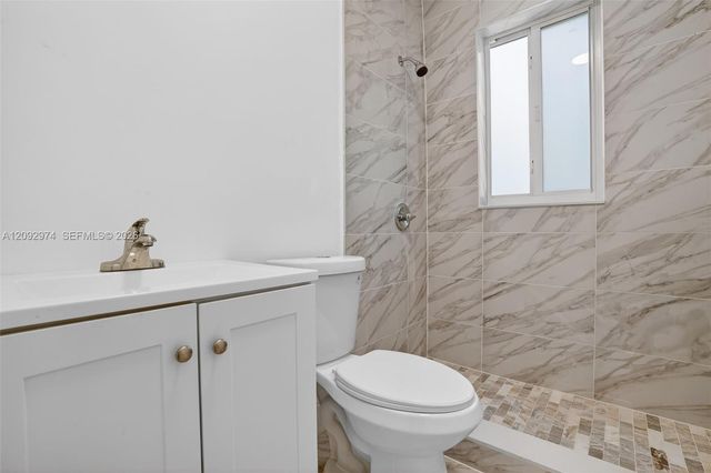 1630 SW 10th Street 4, Miami, FL 33135