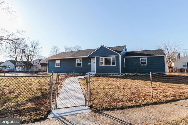 35 FARNSWORTH AVE, Maple Shade, NJ 08052