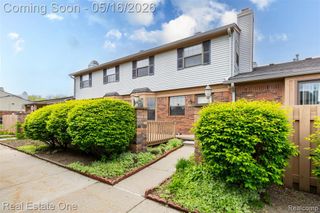 1891 Vine Way Drive 33, Canton, MI 48188