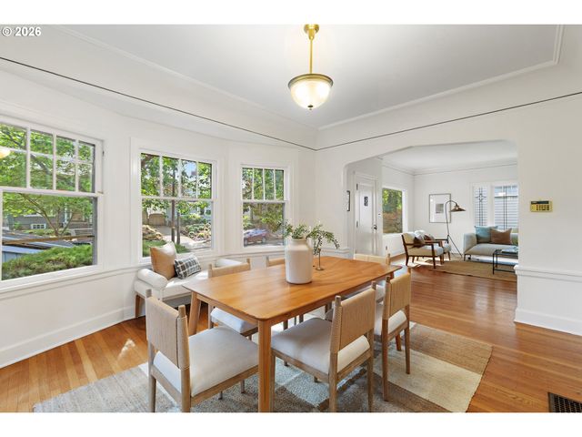 2223 Ne 16TH Ave, Portland, OR 97212