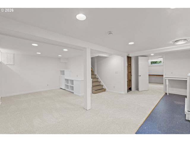 2223 Ne 16TH Ave, Portland, OR 97212